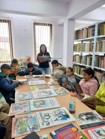 Походът на книгите - ОУ Христо Ботев - Юнаците